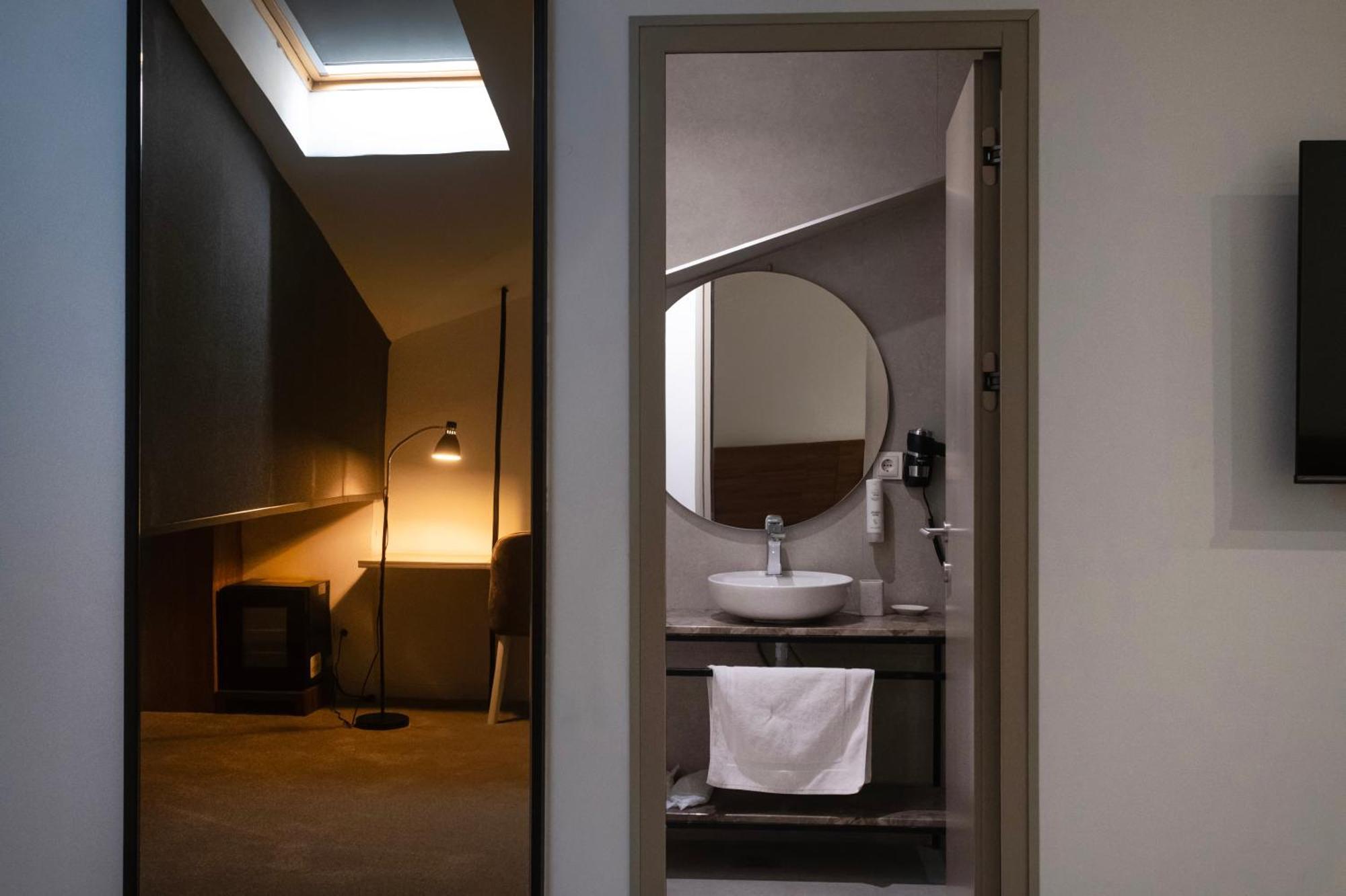 Nam Hotel พริเซรน ภายนอก รูปภาพ